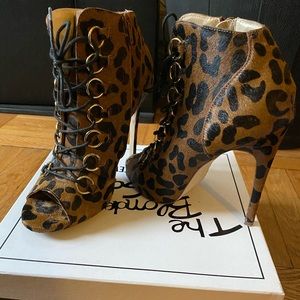 Steve Madden Ankle Booties